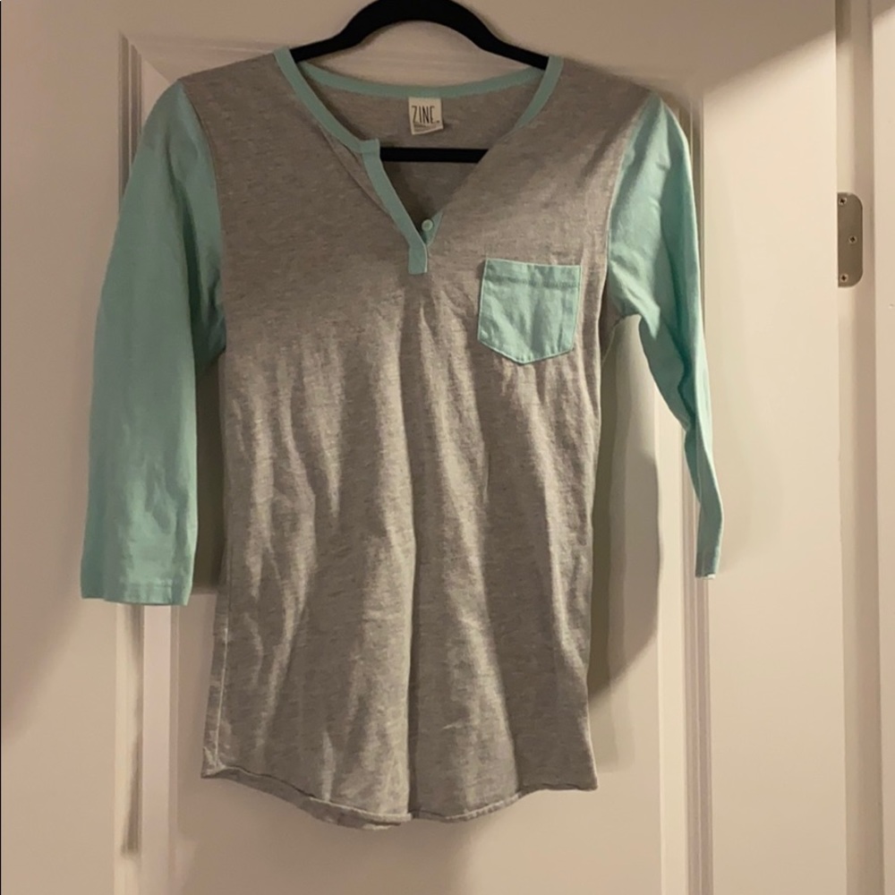 Gray and mint green half sleeve